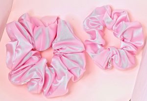 Here is a comparison of the mini and original satin hair scrunchies.